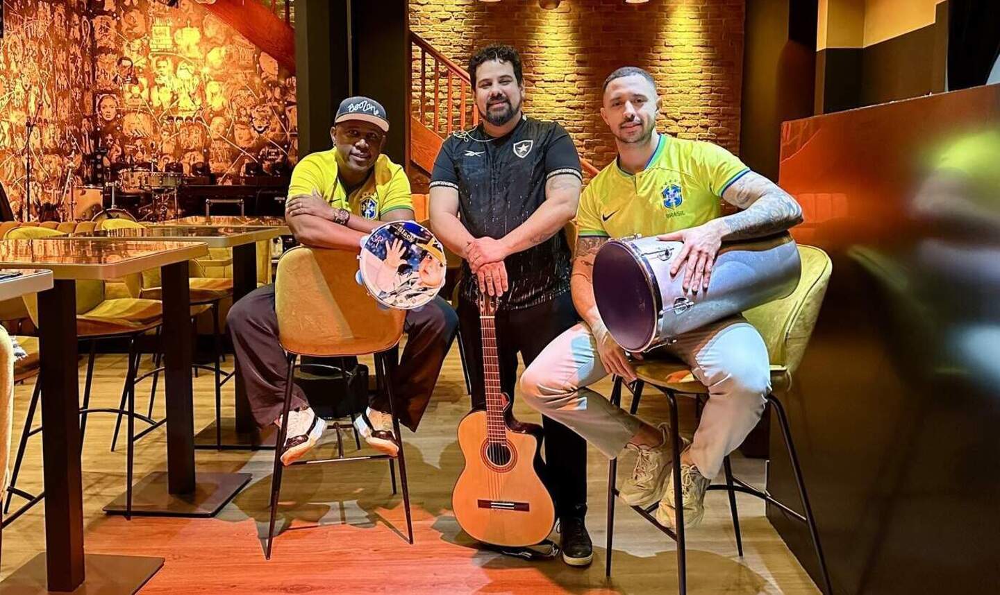 rjr.jpg (182 KB)